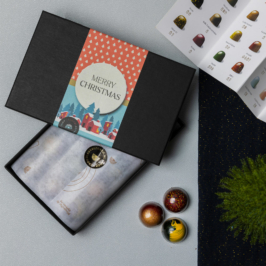kerst bonbons 15 stuks met rode kerstwikkel - totaal