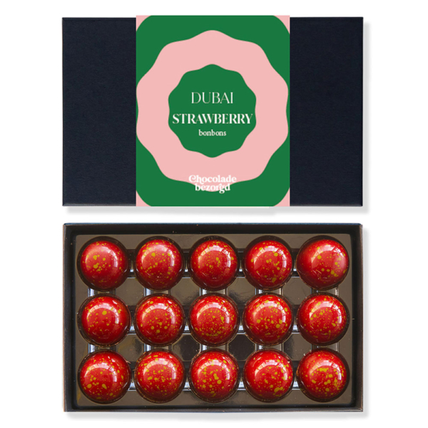 dubai strawberry bonbons